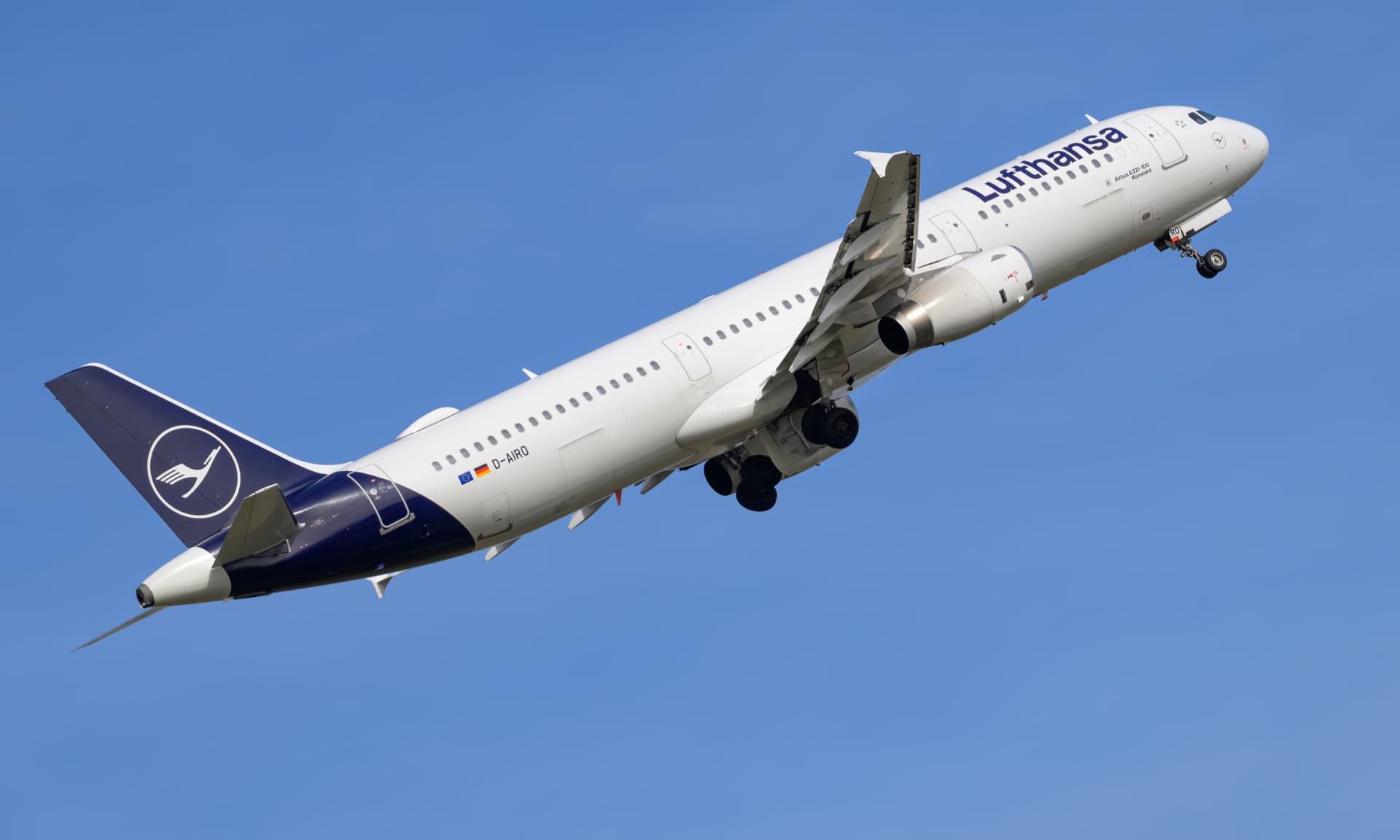 Lufthansa plane taking off