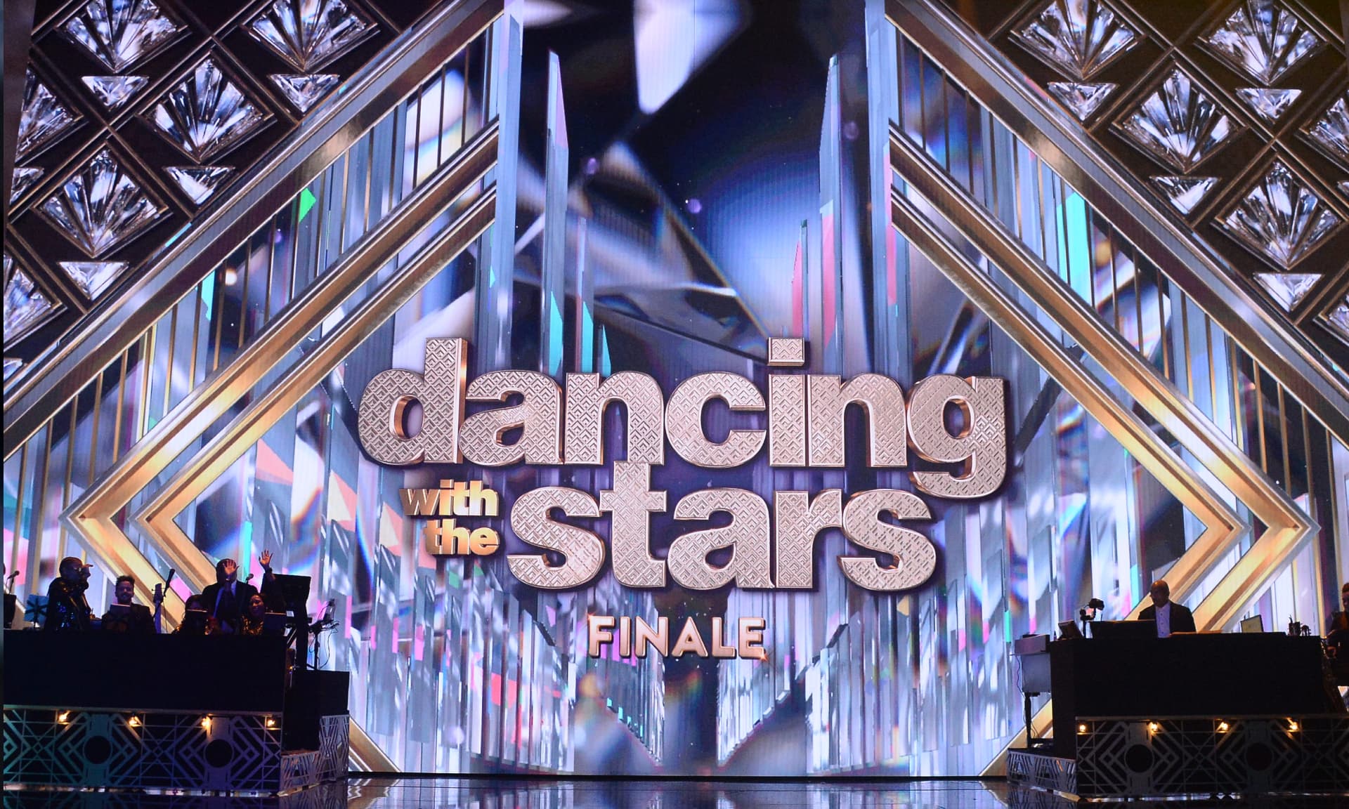 Dacning with the Stars stage